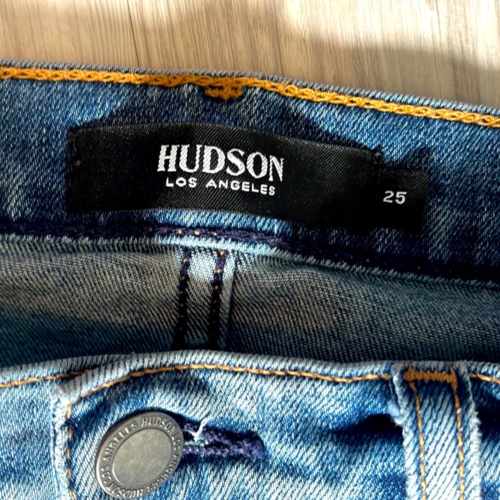 Hudson Jeans - Picture 2 of 4